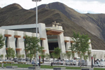 Train T27 from Beijing to Lhasa